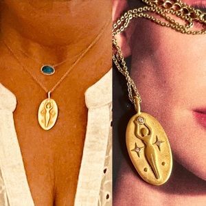 ⭐️✨🌙 SEQUIN 22k Gold Dipped Brass The Golden Goddess Necklace ⭐️✨🌙
